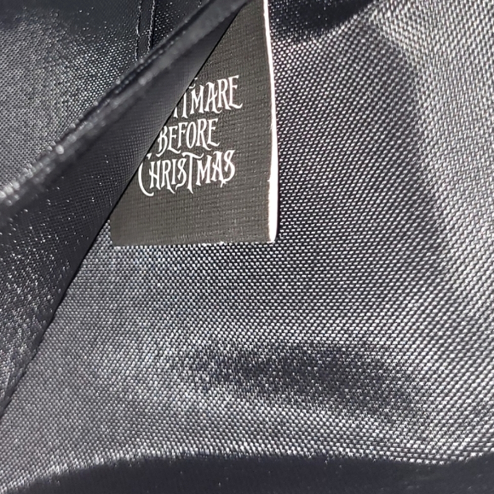 Nightmare Before Christmas Snap Wallet - Picture 4 of 15